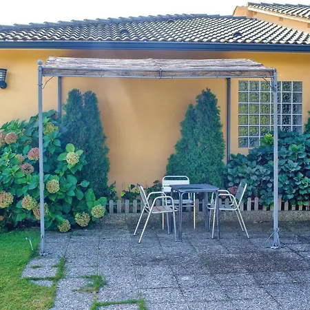 Casa de vacances Awesome In Tordera